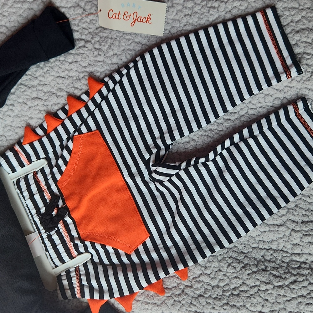 Halloween, Carter's Baby Halloween Pajamas And Outfits, Baby Thanksgiving Dress - Picture 3 of 13